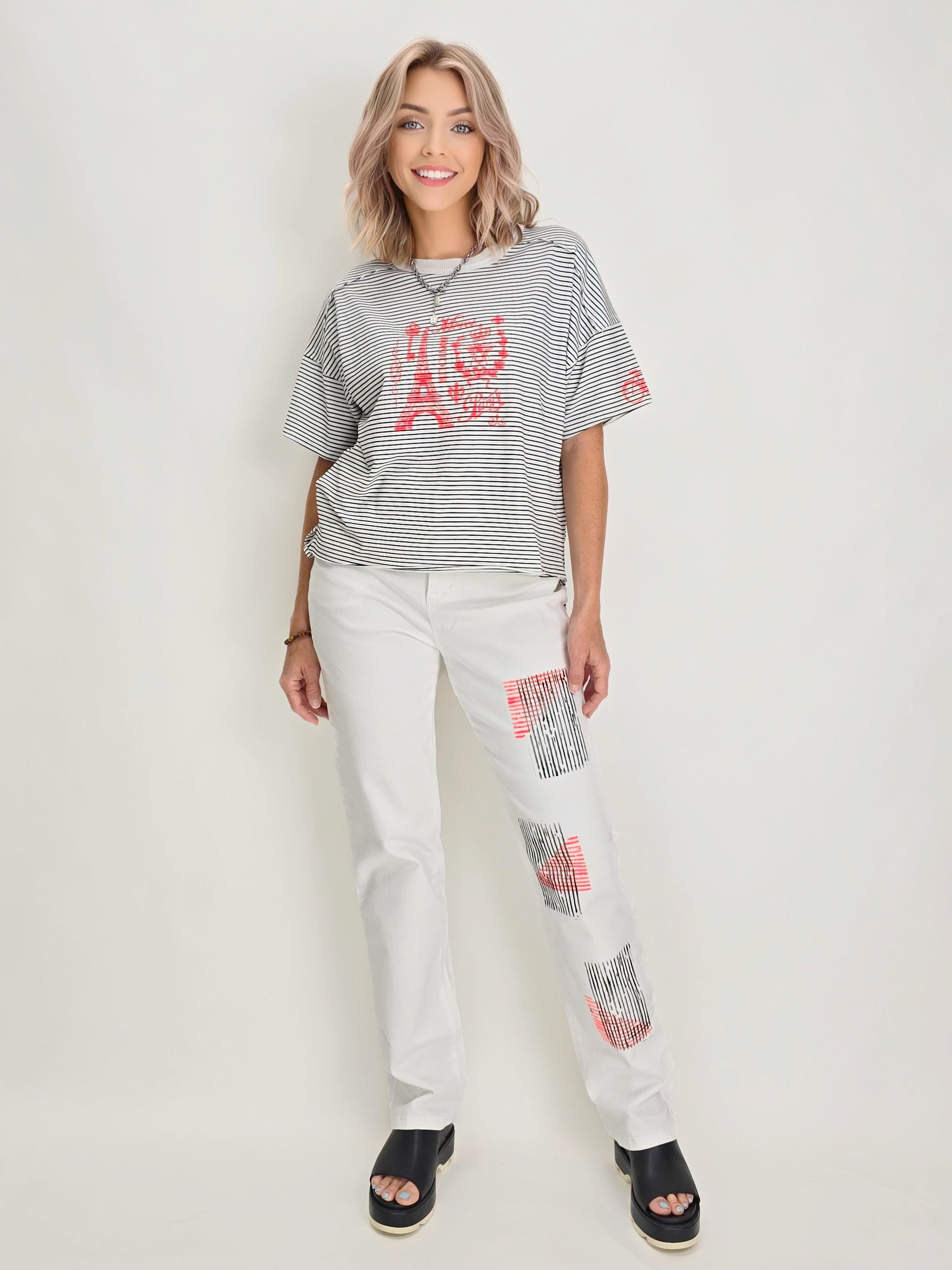 Narenee Designs- One-of-a-Kind Hand-Painted Tapered Jeans