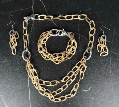 NSerena Jewelry-Hammered Gold plated link Necklace