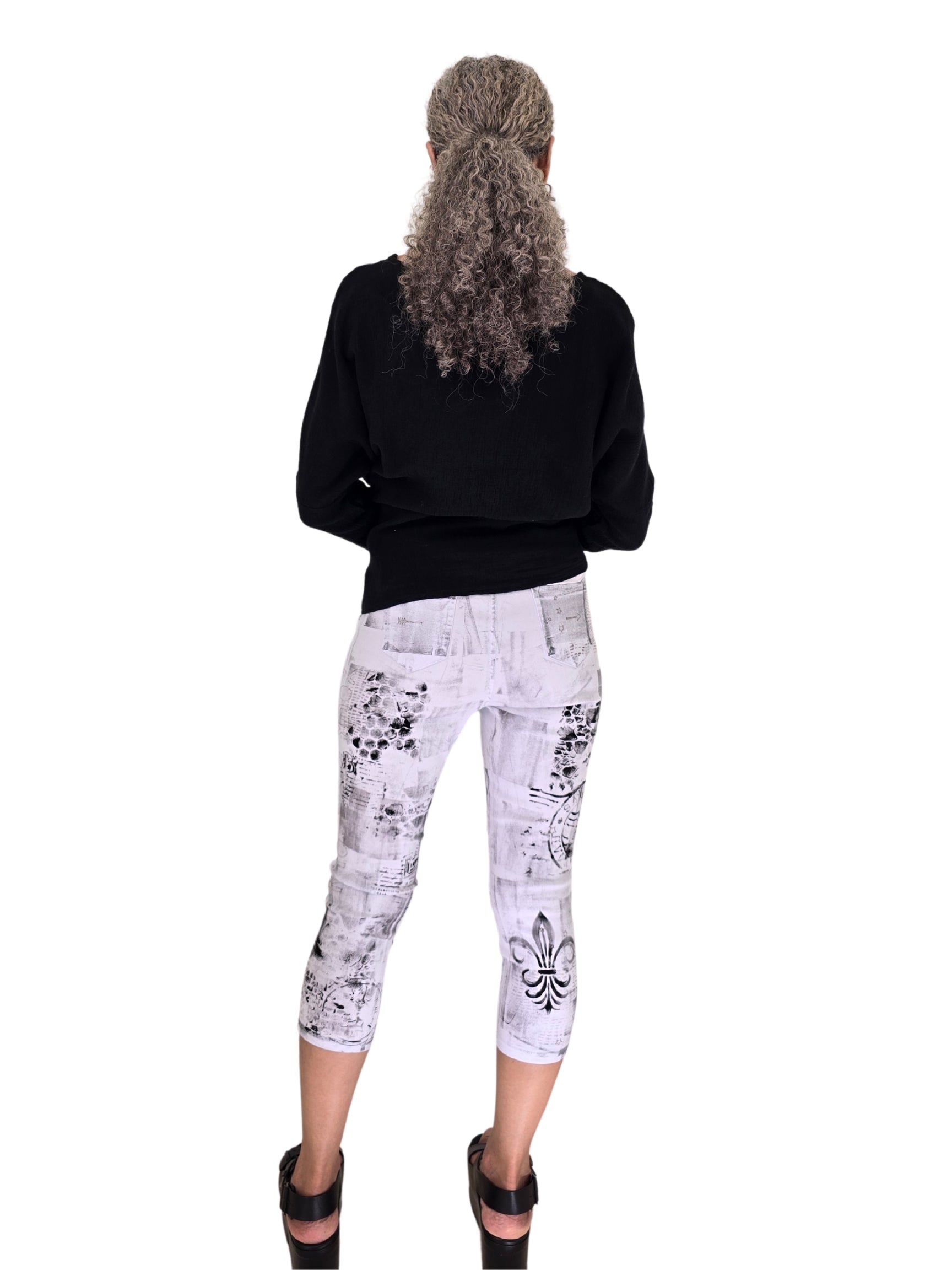Narenee Designs- Hand-Painted Skinny Jegging